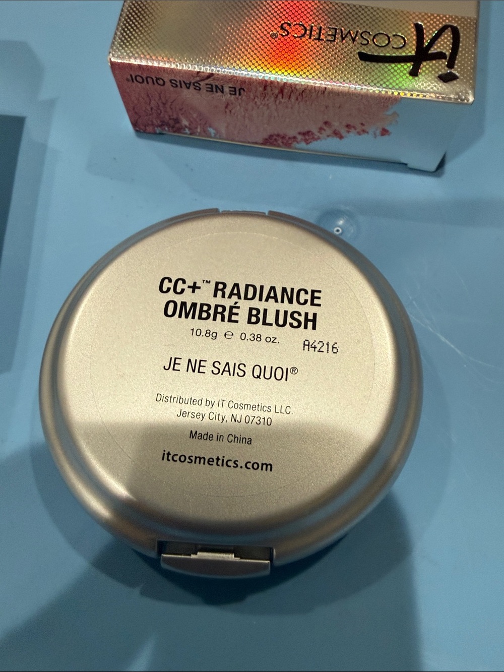 It Cosmetics Blush/Pressed Powder/Blurred Lines x 2/Perfect Lighting - Picture 7 of 11